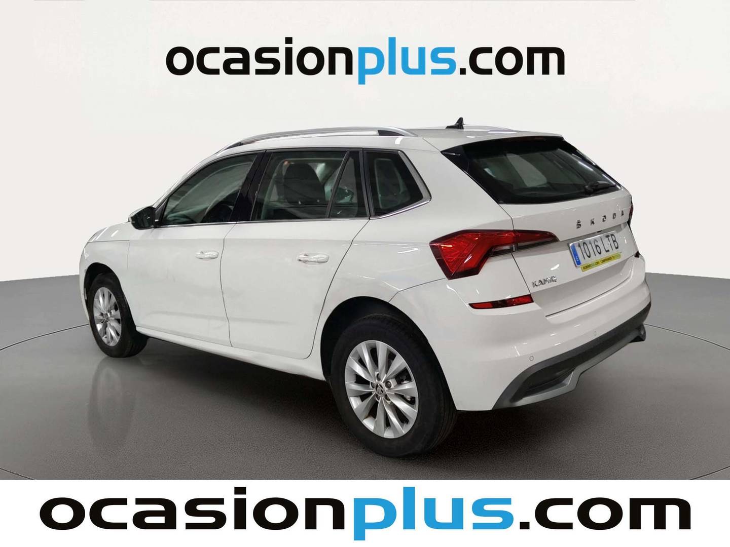 Foto trasera Skoda Kamiq Skoda Kamiq 1.0 TSI Ambition DSG (110 CV) derecha