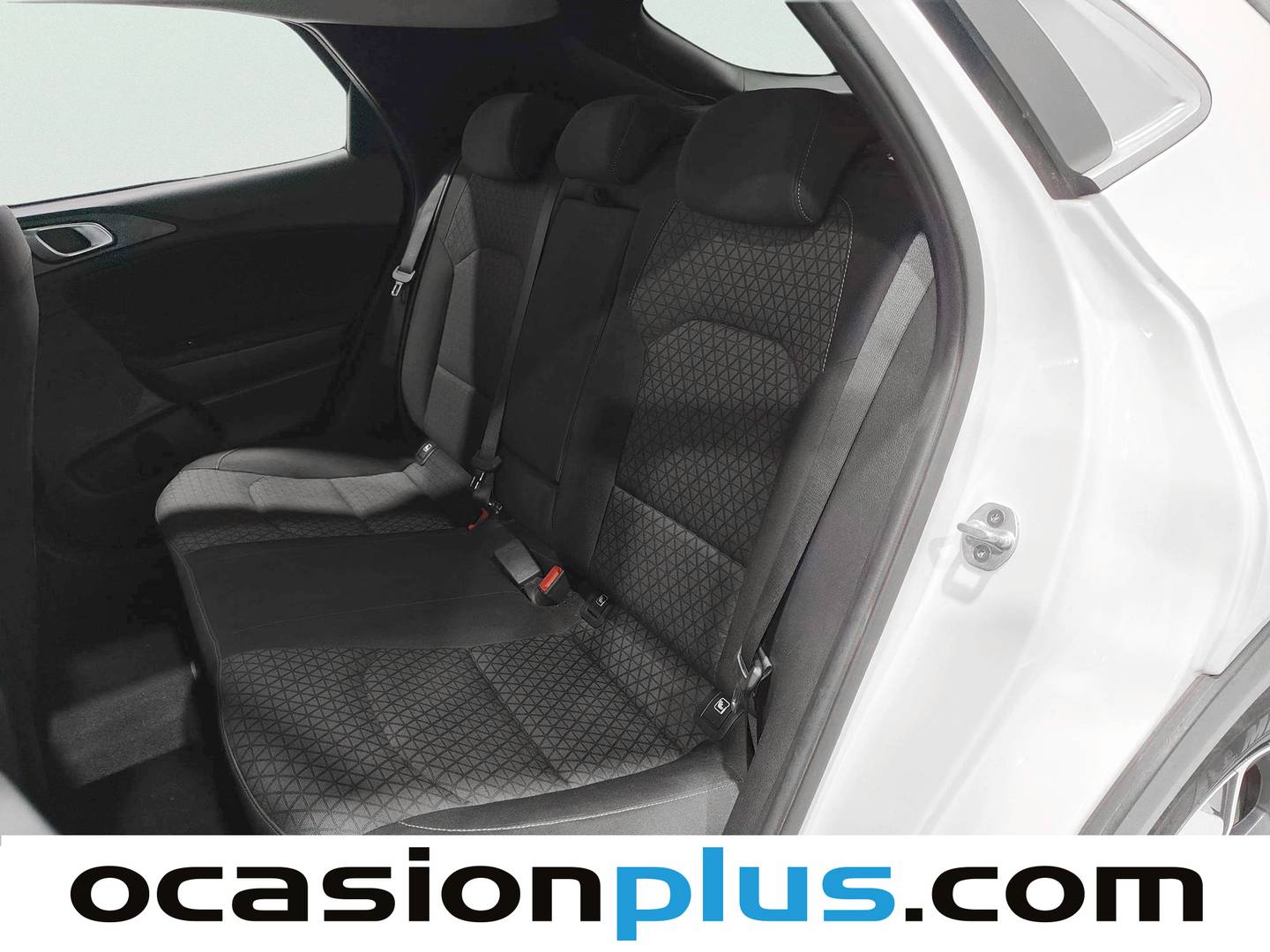 Foto asientos traseros KIA XCeed Kia XCeed 1.6 MHEV Drive iMT (136 CV)