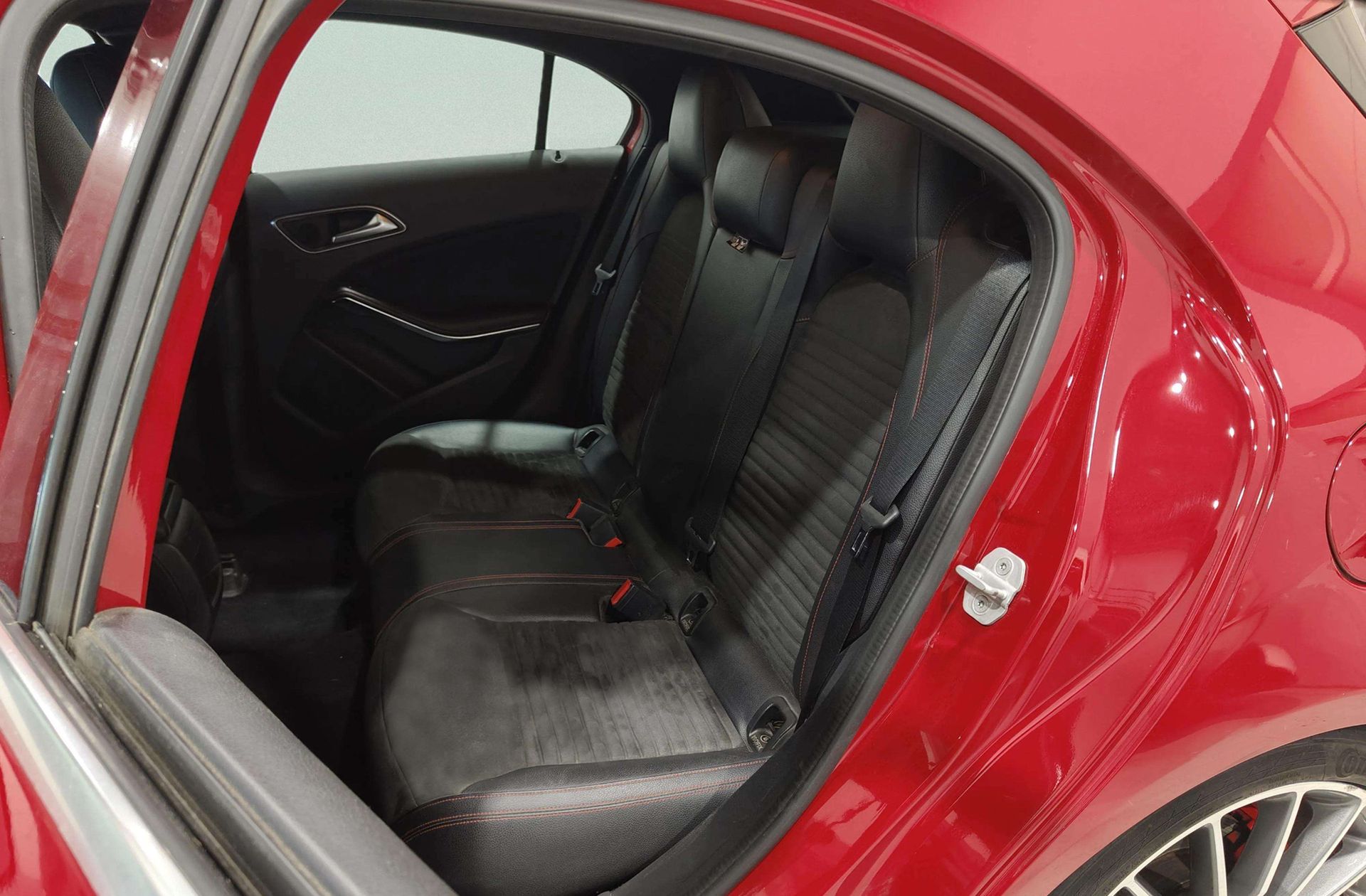 Mercedes-Benz Clase A 200 d - foto 13