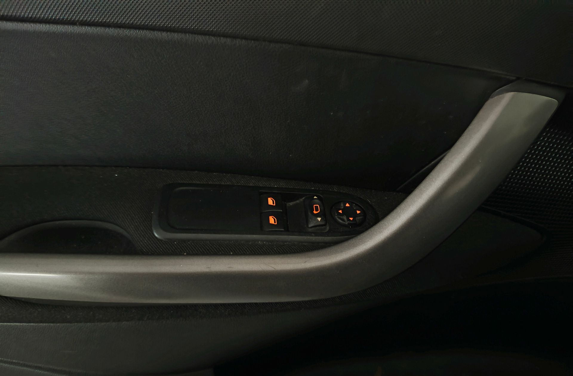 Peugeot 308 1.6 VTi Confort - foto 23