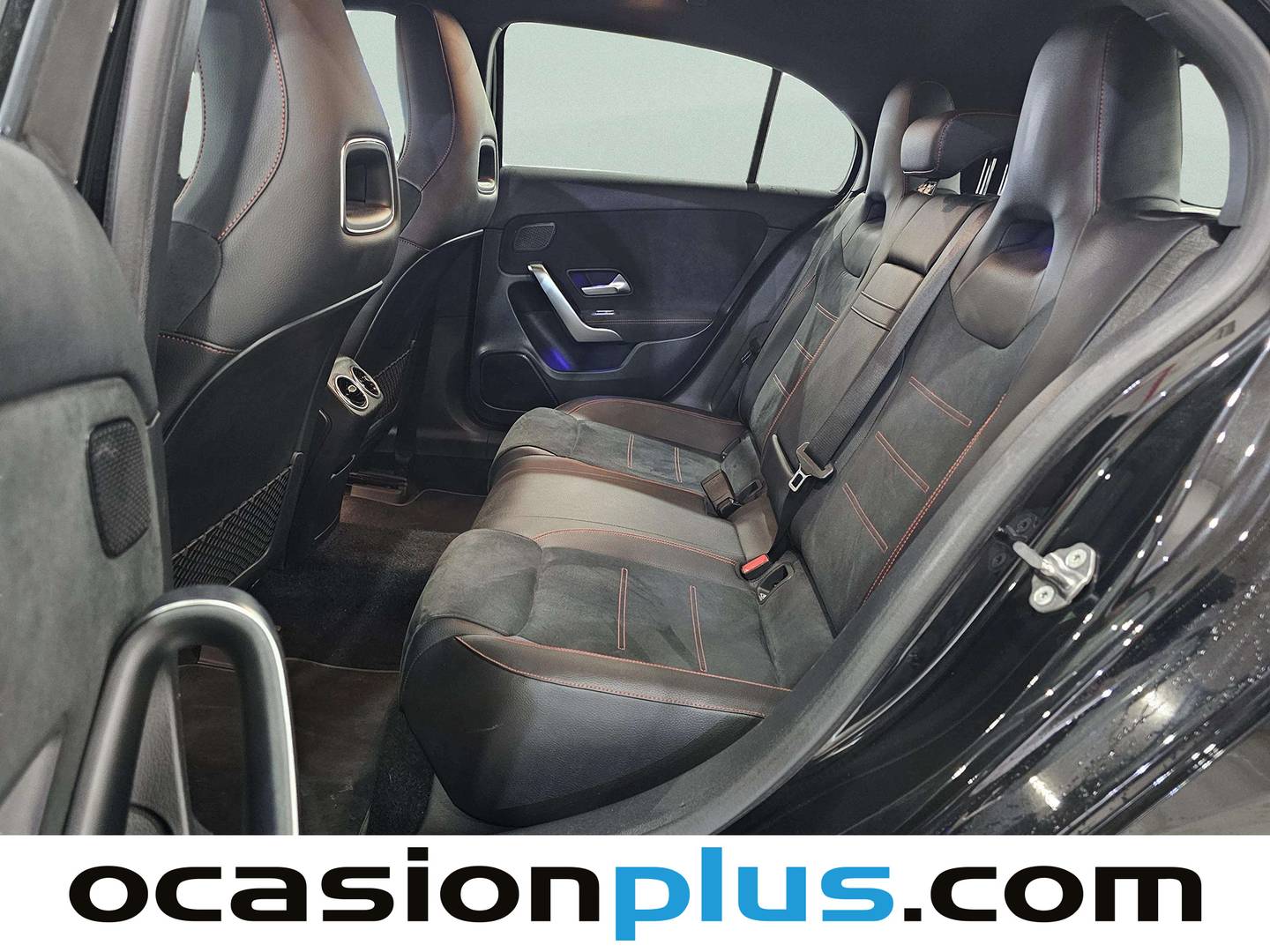 Foto asientos traseros Mercedes Clase A Mercedes Clase A 200 d (150 CV) Pack AMG