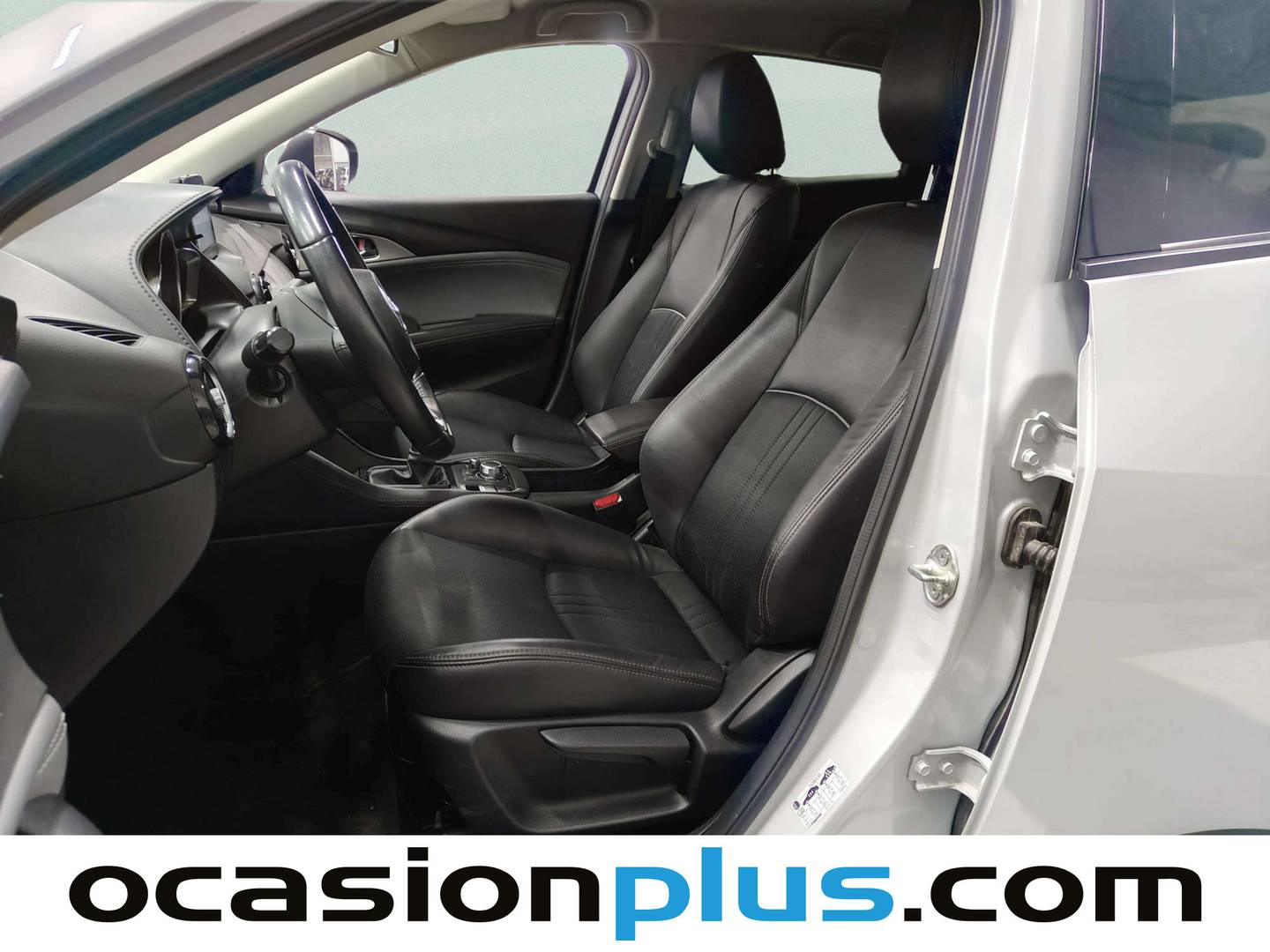 Foto asientos delanteros Mazda CX-3 Mazda CX-3 2.0 G Zenith 2WD (121 CV)