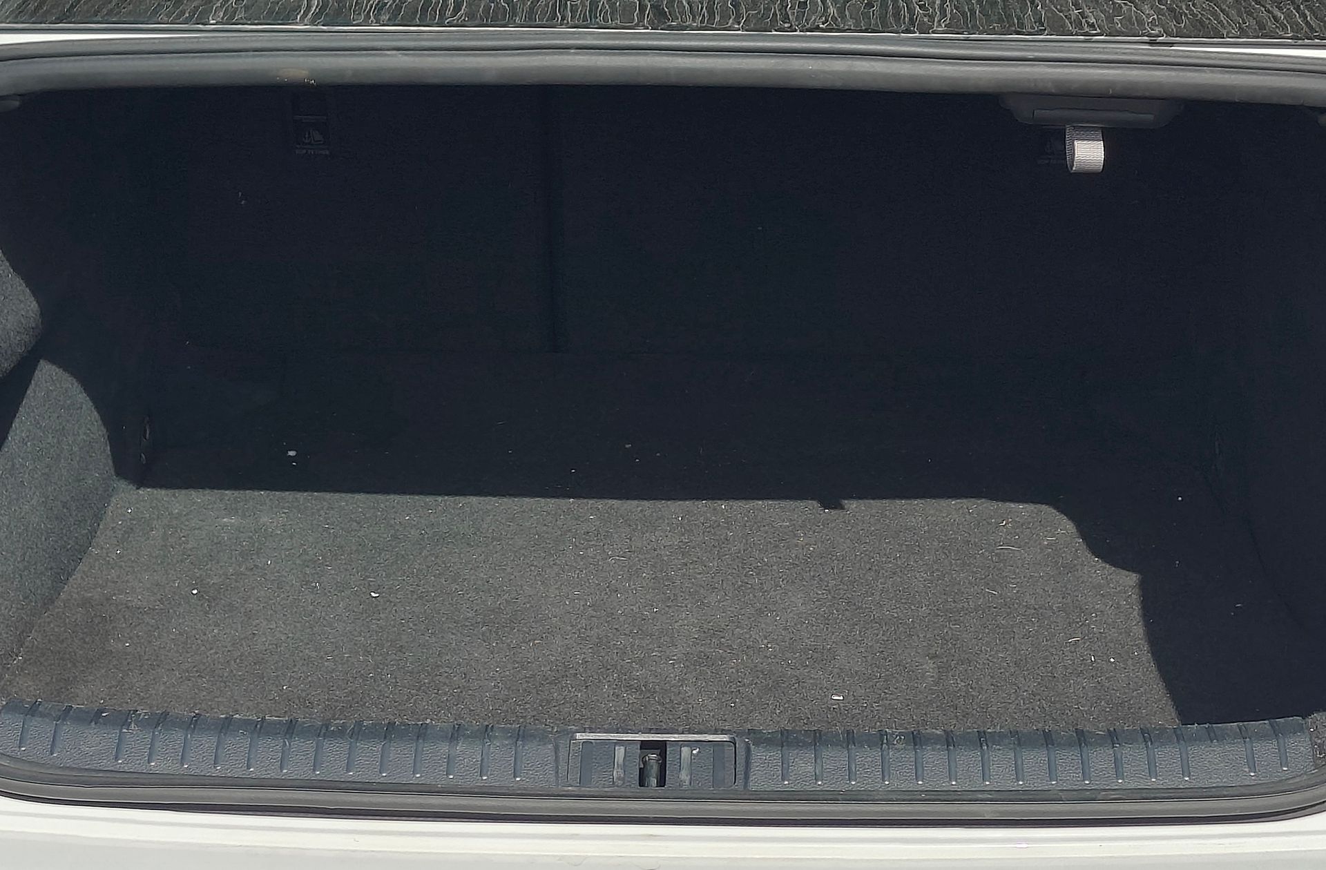Volkswagen Passat Edition 2.0 TDI - foto 14