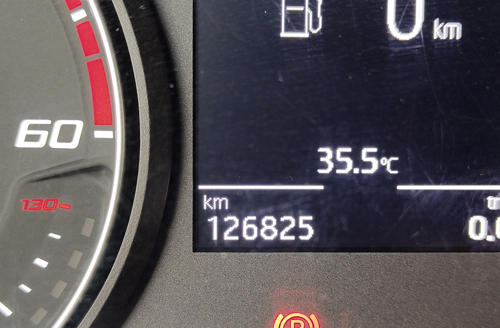 SEAT Arona 1.6 TDI Ecomotive Style - foto 8