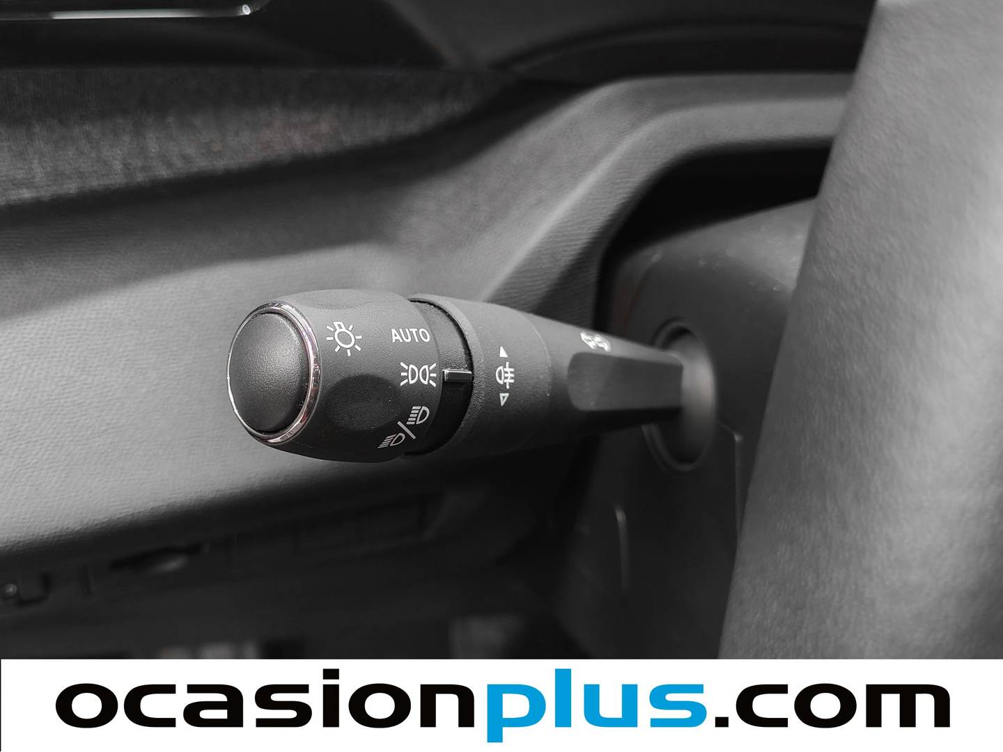 Peugeot 408 Peugeot 408 Puretech 130 Allure Pack EAT8 (130 CV) seminuevo