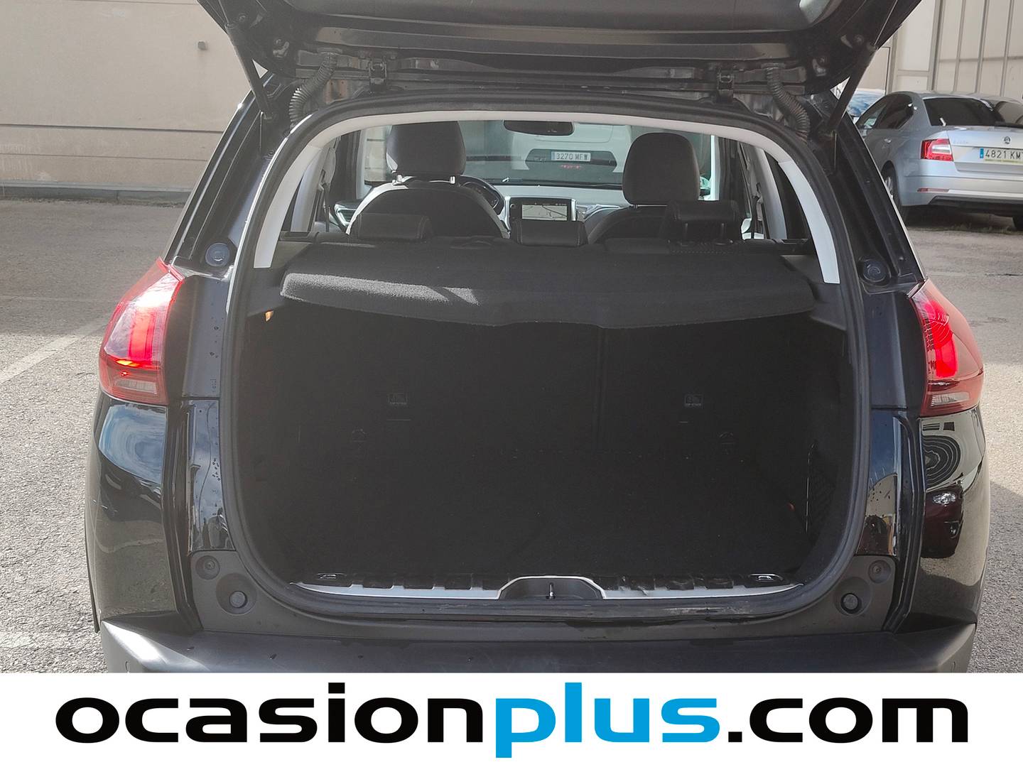 Fotos maletero Peugeot 2008 Peugeot 2008 PureTech 130 S&S Allure (130 CV)
