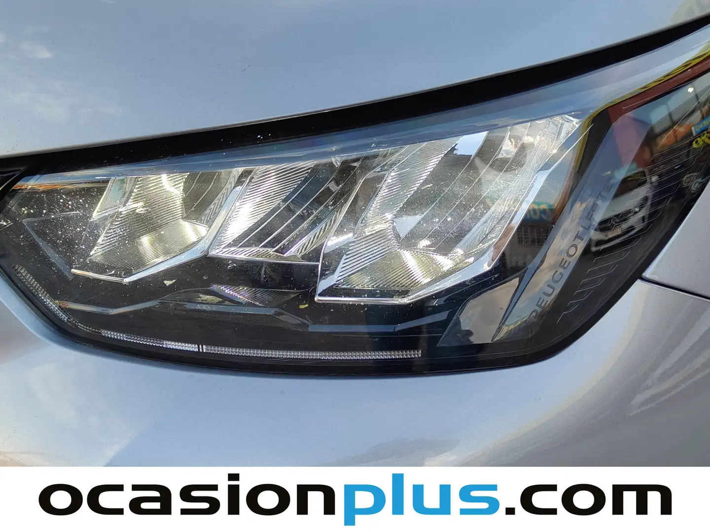 Foto Peugeot 2008 Peugeot 2008 PureTech 100 S&S Allure  (100 CV)