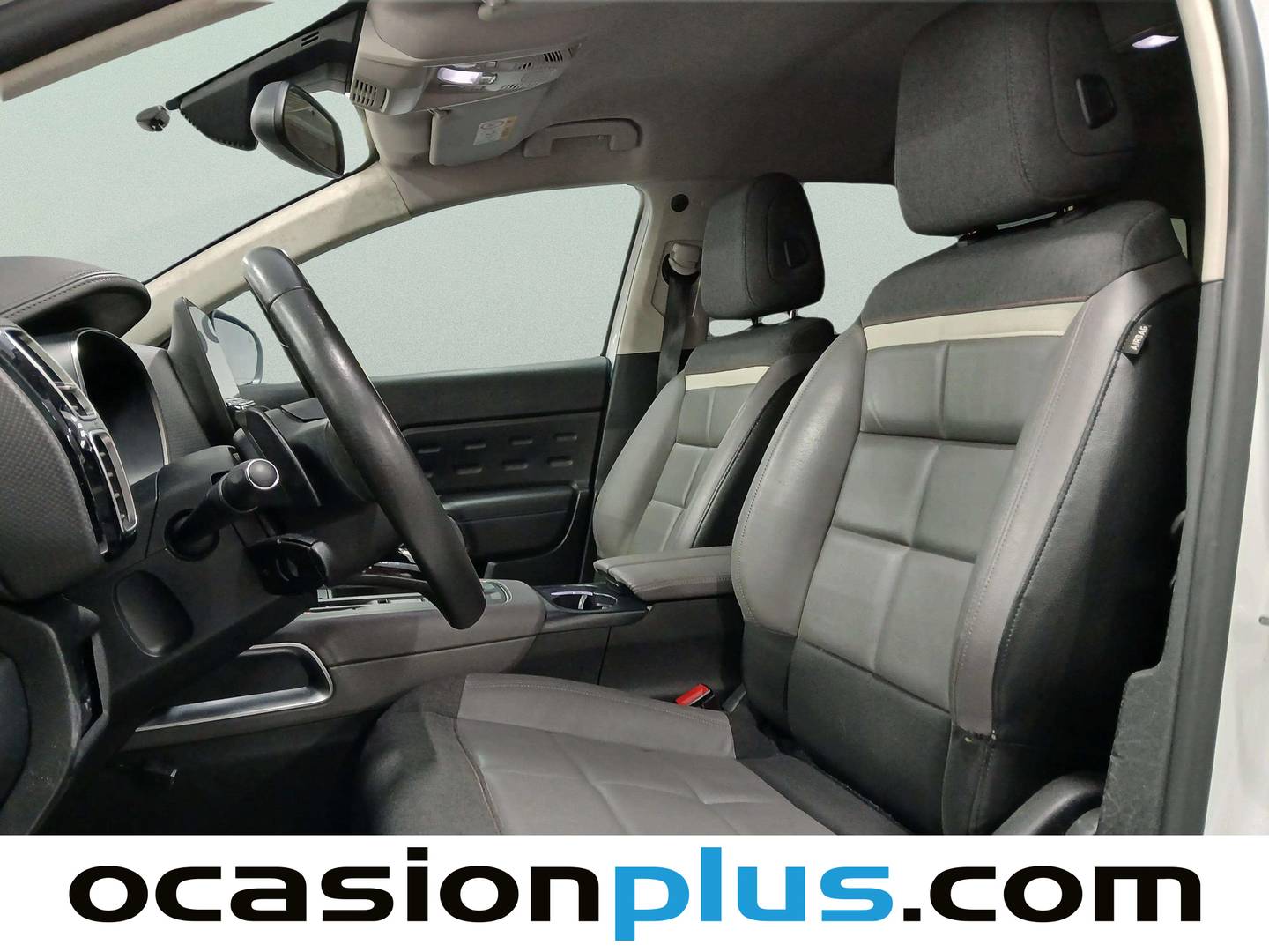 Foto asientos delanteros Citroën C5 Aircross Citroën C5 Aircross PureTech 130 S&S Feel Pack EAT8 (131 CV)
