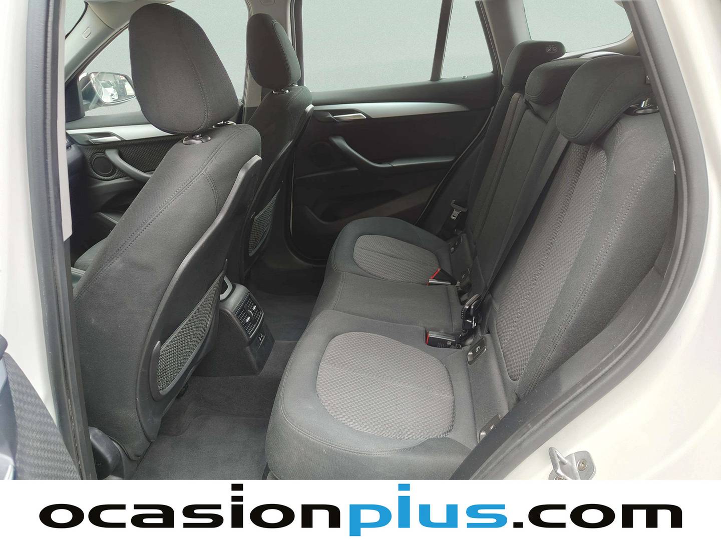 Foto asientos traseros BMW X1 BMW X1 xDrive18d (150 CV)