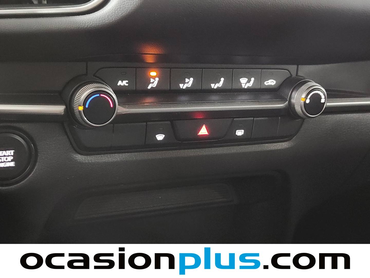 Foto Mazda CX-30 Mazda CX-30 2.5 e-Skyactive G MHEV Prime-Line AT (140 CV)