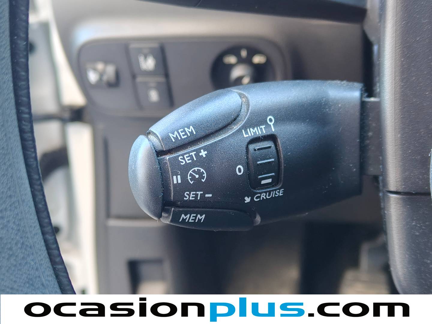 Citroën C3 Citroen C3 PureTech 83 Feel (83 CV) seminuevo