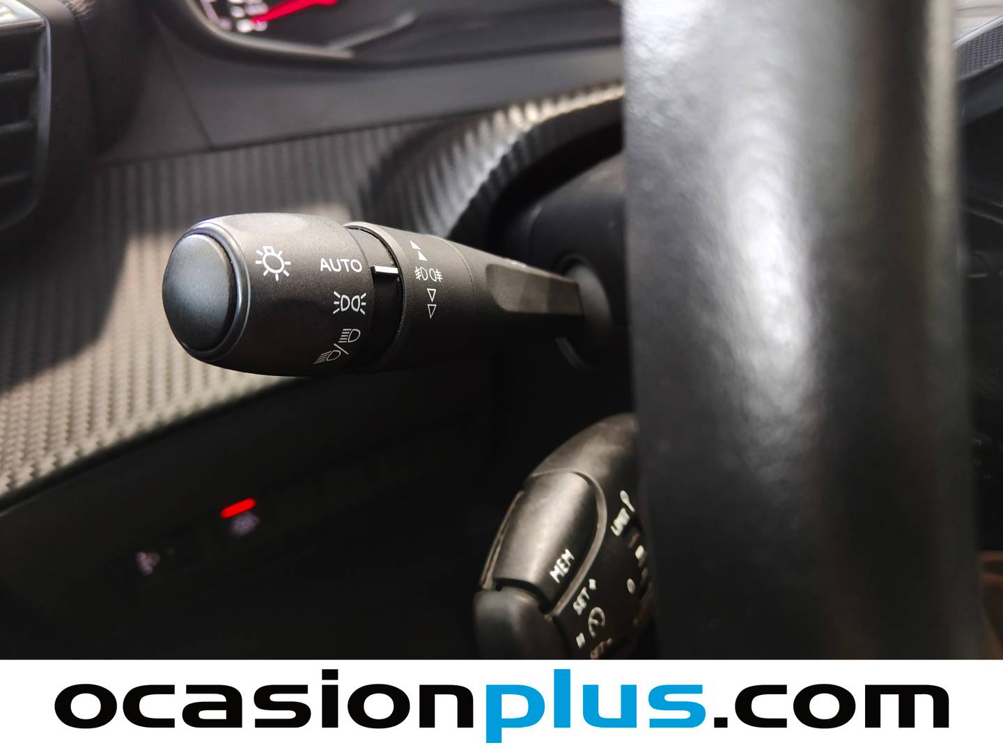 Peugeot 2008 Peugeot 2008 Puretech 100 S&S Active Pack (100 CV) seminuevo