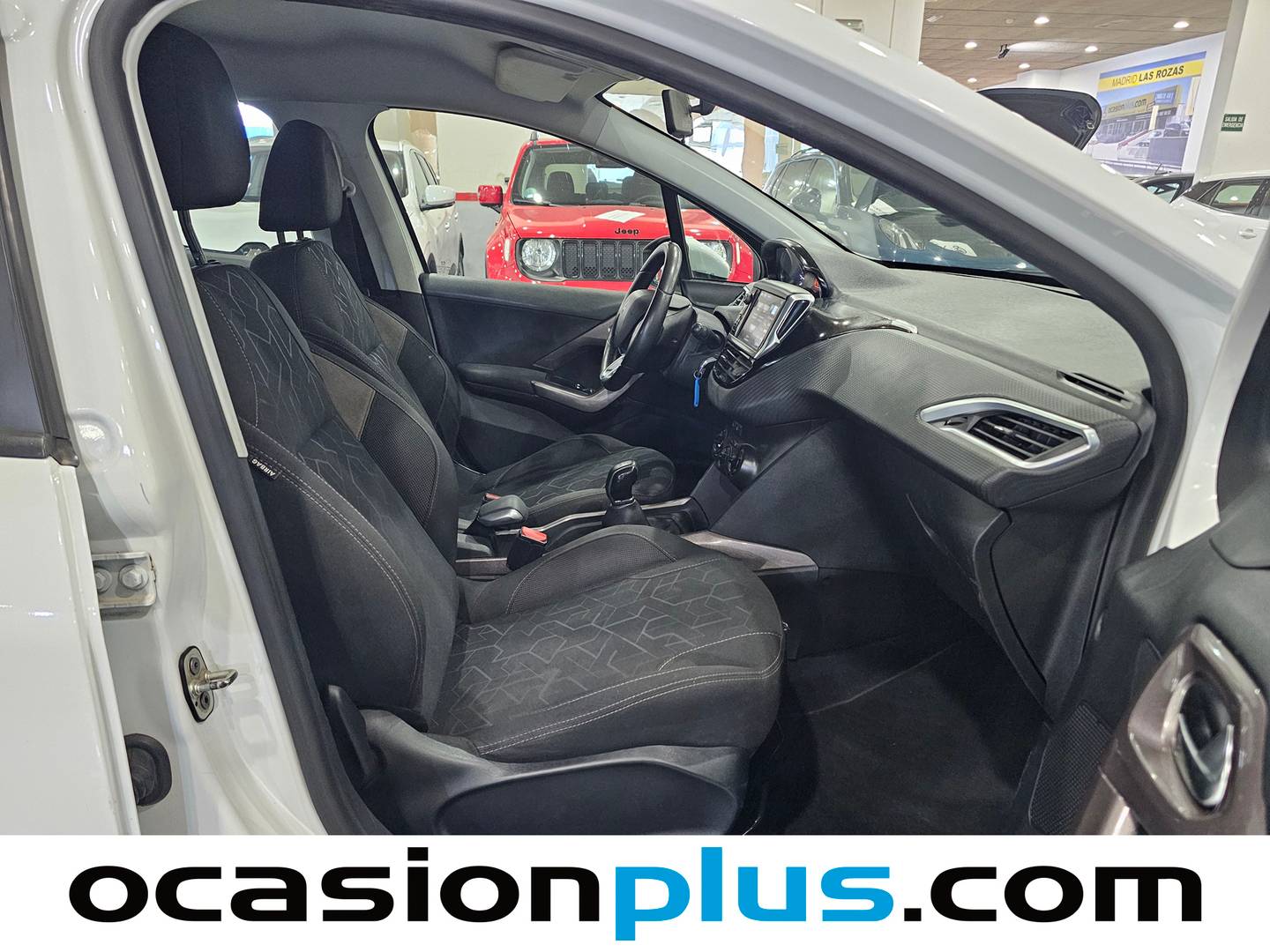 Foto Peugeot 2008 Peugeot 2008 BlueHDi 100 S&S Active (100 CV)