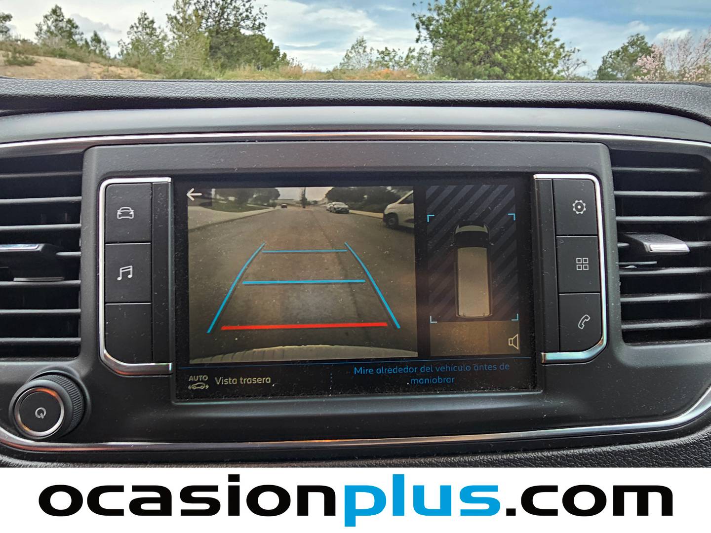 Foto Peugeot Traveller Peugeot Traveller BlueHDi 120 S&S Business Standard (120 CV) 9 PLAZAS