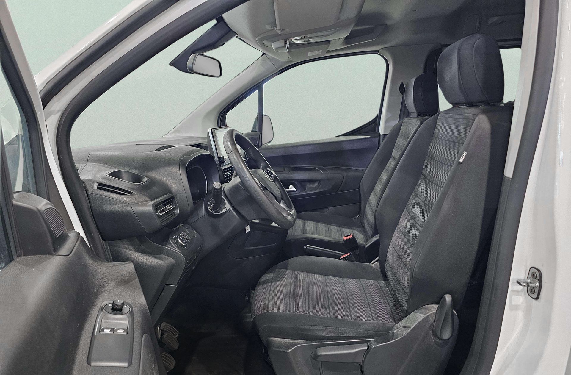 Opel Combo 1.5 TD Selective L - foto 10