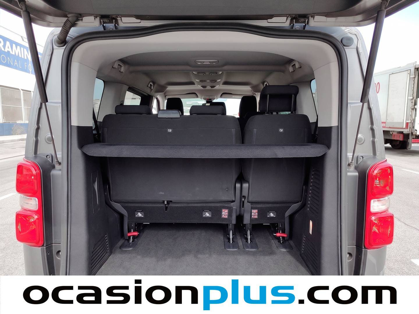 Foto Citroën Spacetourer Citroën Spacetourer BlueHDi 150 Talla M Business (150 CV) 9 Plazas siete plazas