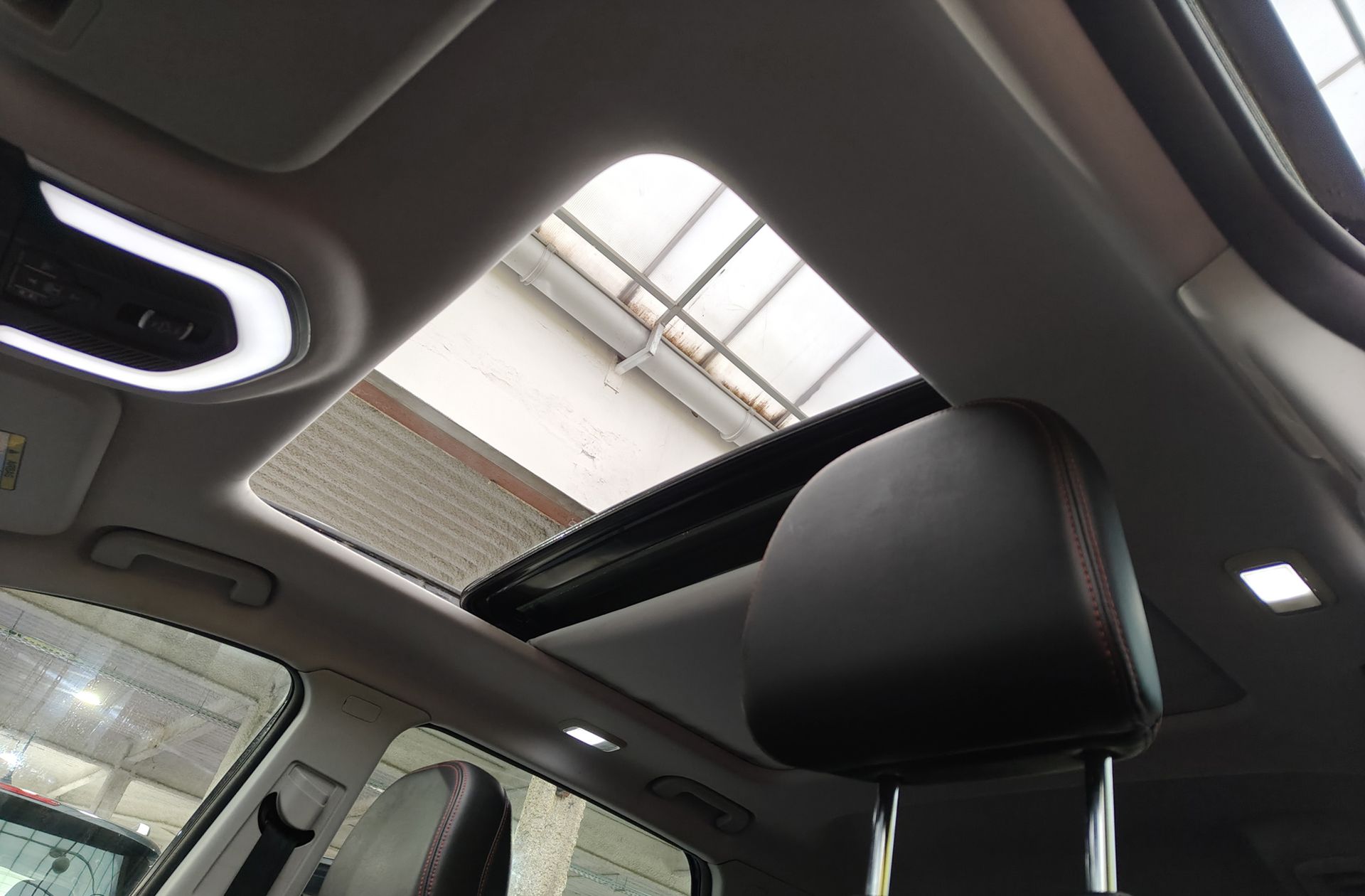 SWM G01 1.5T Luxury - foto 6