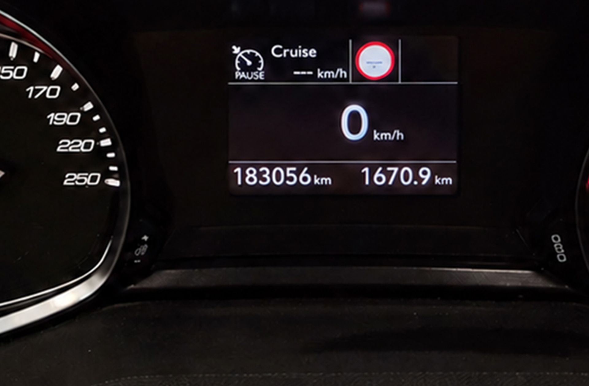 Peugeot 308 SW BlueHDi 130 Active - foto 9