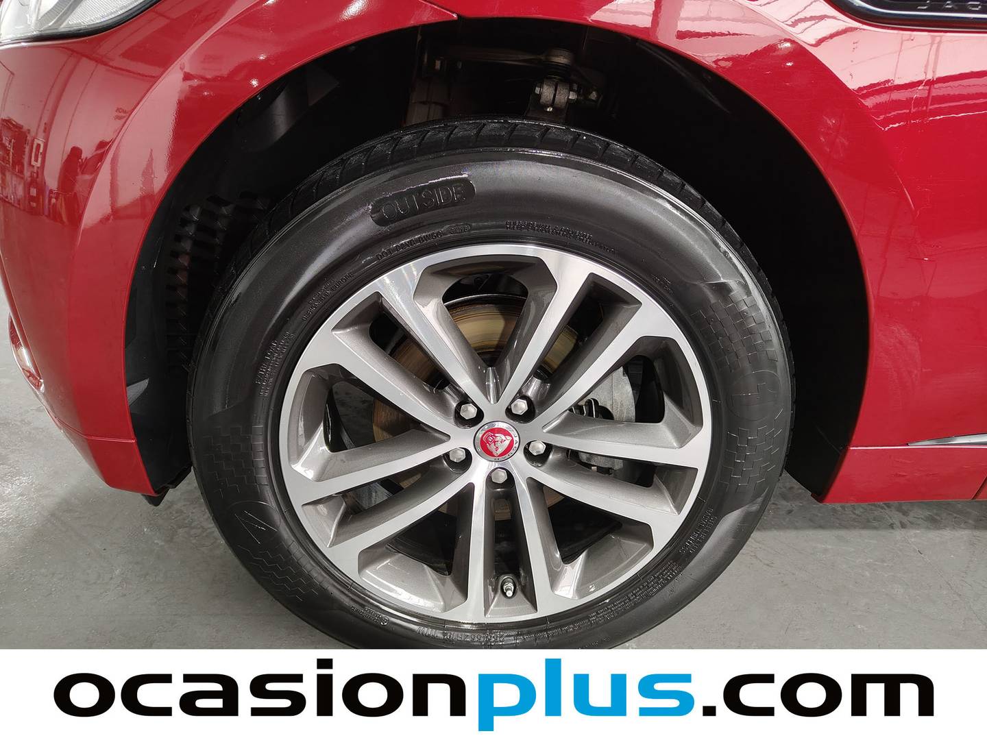 Foto Jaguar F-Pace Jaguar F-PACE 2.0L i4D R-Sport AWD Auto (180 CV)