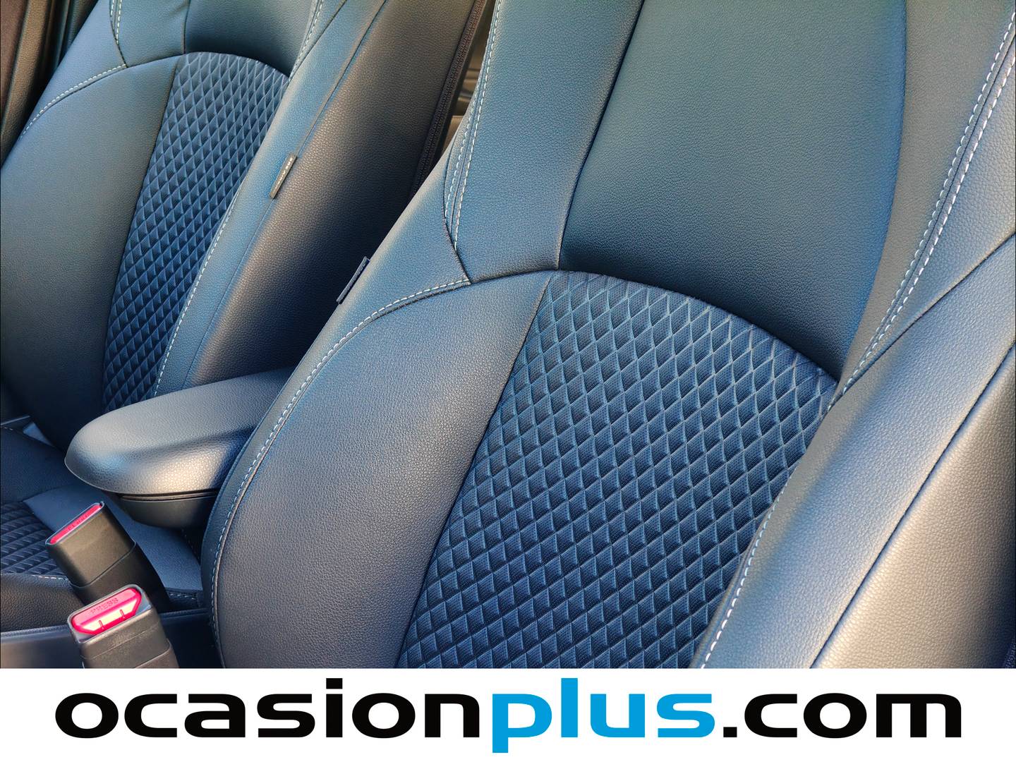 Extras y acabados del Toyota Yaris Toyota Yaris 1.5 120H Style Plus (116 CV)