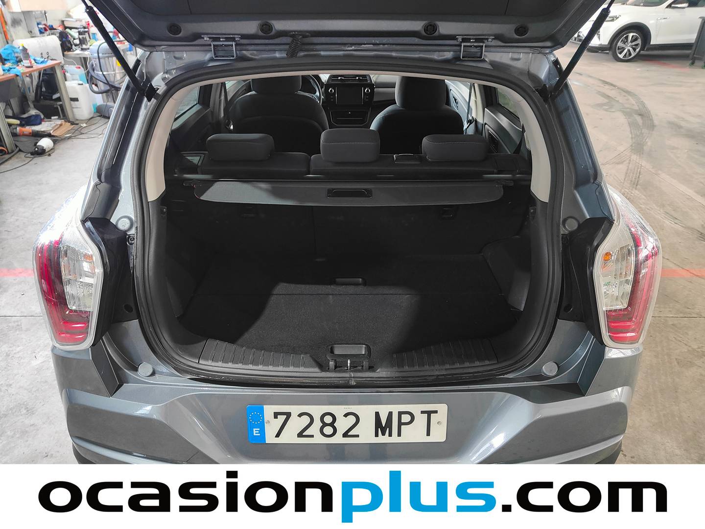 Fotos maletero SsangYong Tivoli SsangYong Tivoli G15T LP Urban Plus (135 CV)