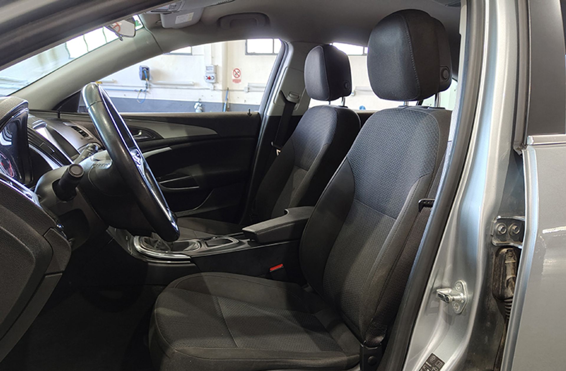 Opel Insignia 2.0 CDTI ecoFlex Selective - foto 8