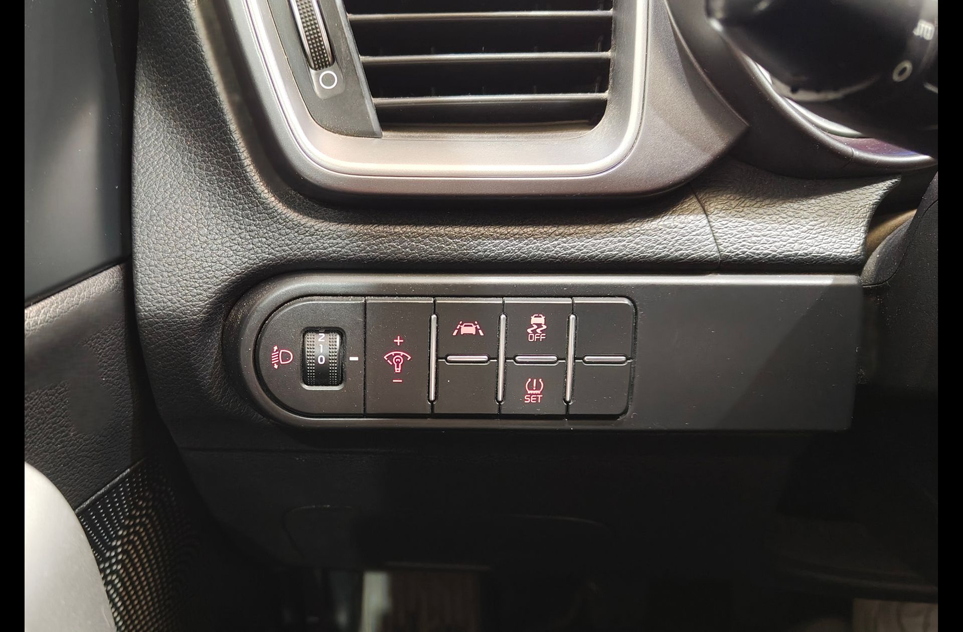 Kia Ceed 1.4 T-GDi Drive - foto 10