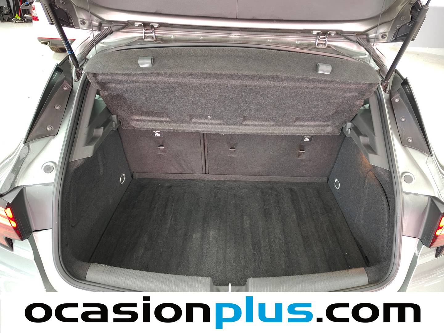 Fotos maletero Opel Astra Opel Astra 1.4 Turbo S&S Dynamic (125 CV)