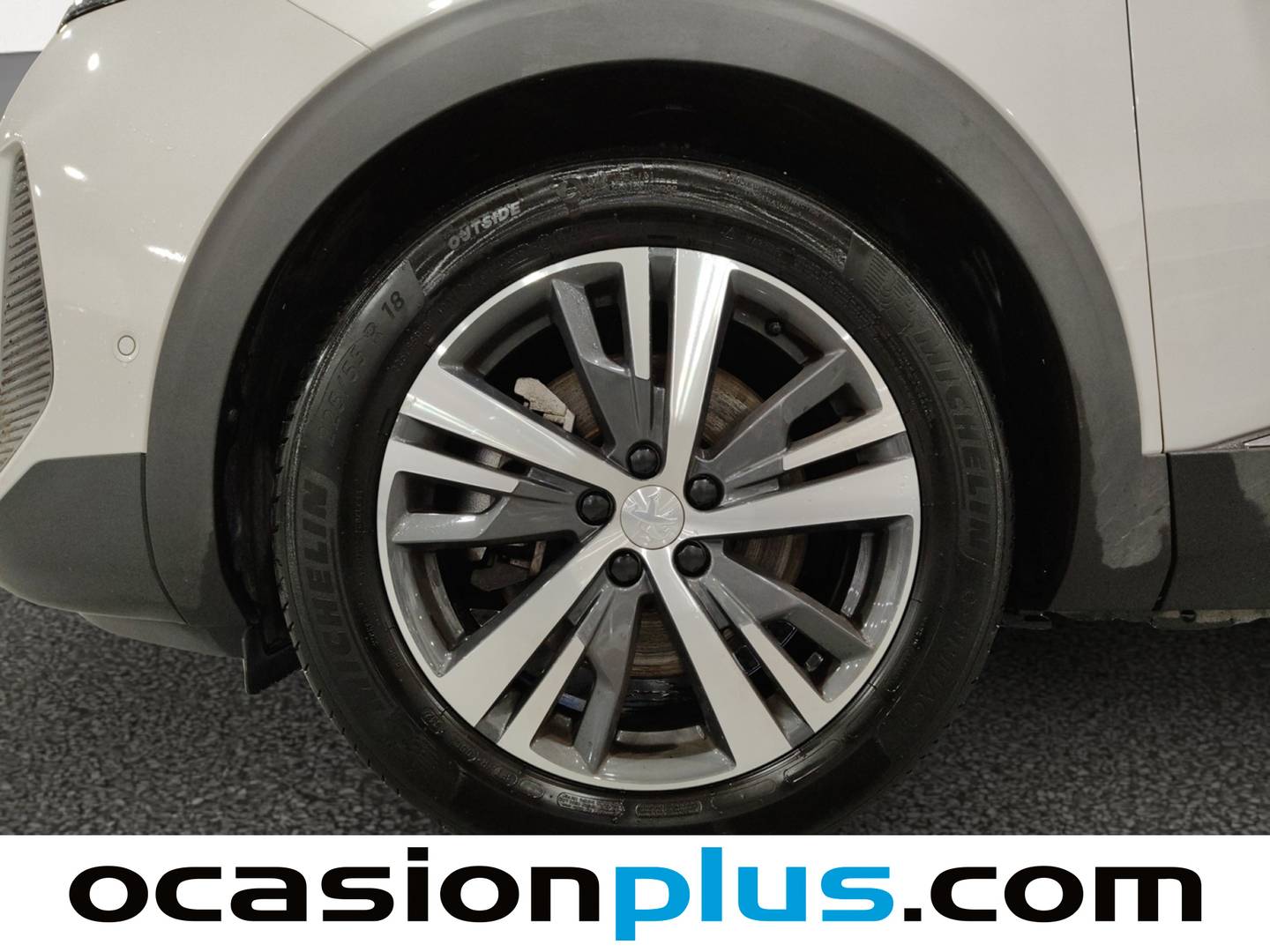 Foto Peugeot 3008 Hybrid Peugeot 3008 Hybrid 300 Allure Pack e-EAT8  (300 CV)