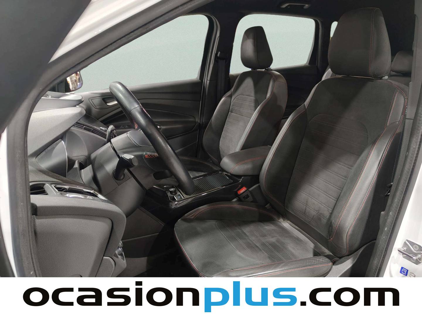 Foto asientos delanteros Ford Kuga Ford Kuga 1.5 EcoBoost ST-Line 4x2 (150 CV)