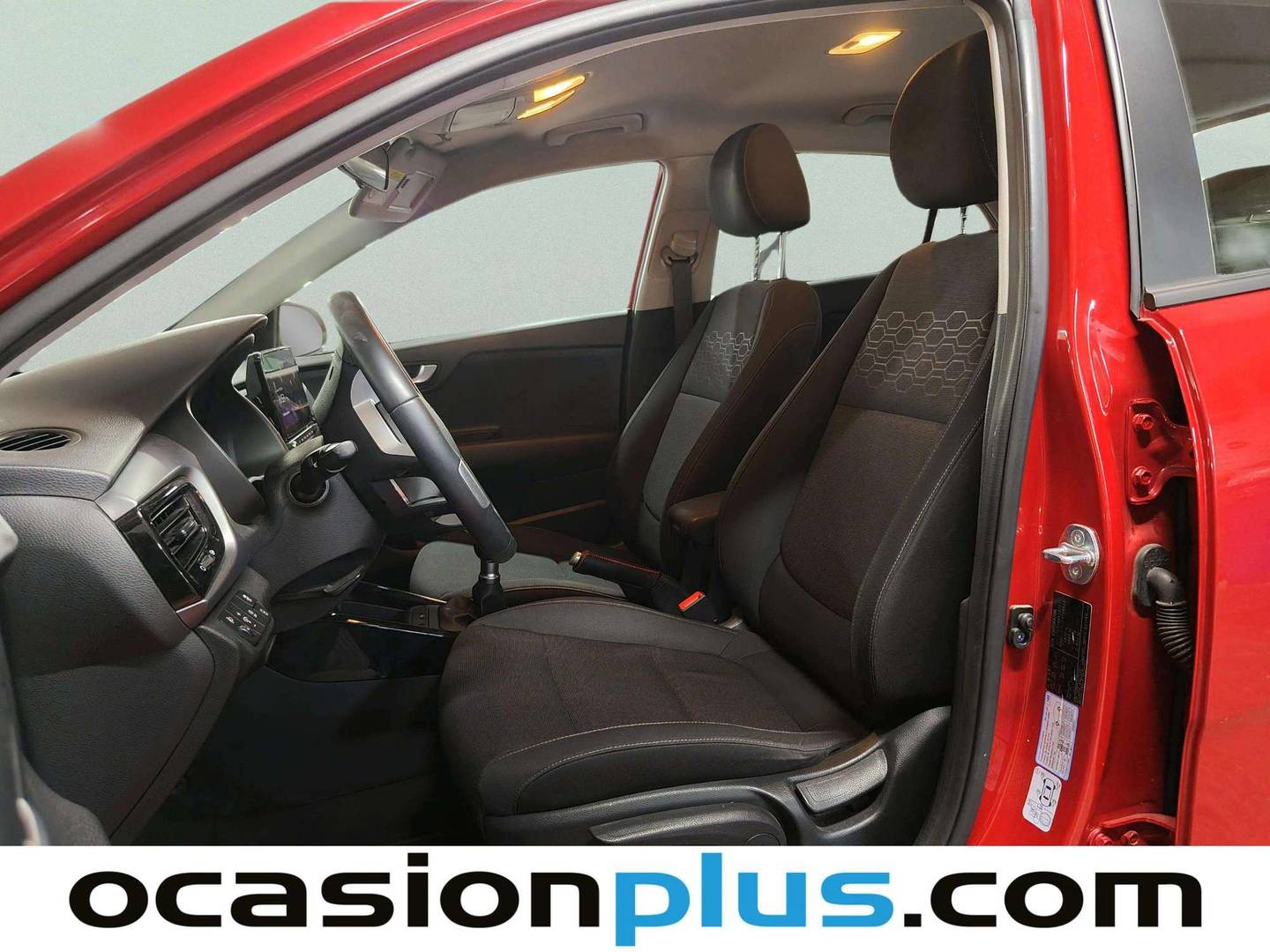 Foto asientos delanteros KIA Rio KIA Rio 1.2 DPi Drive (84 CV)