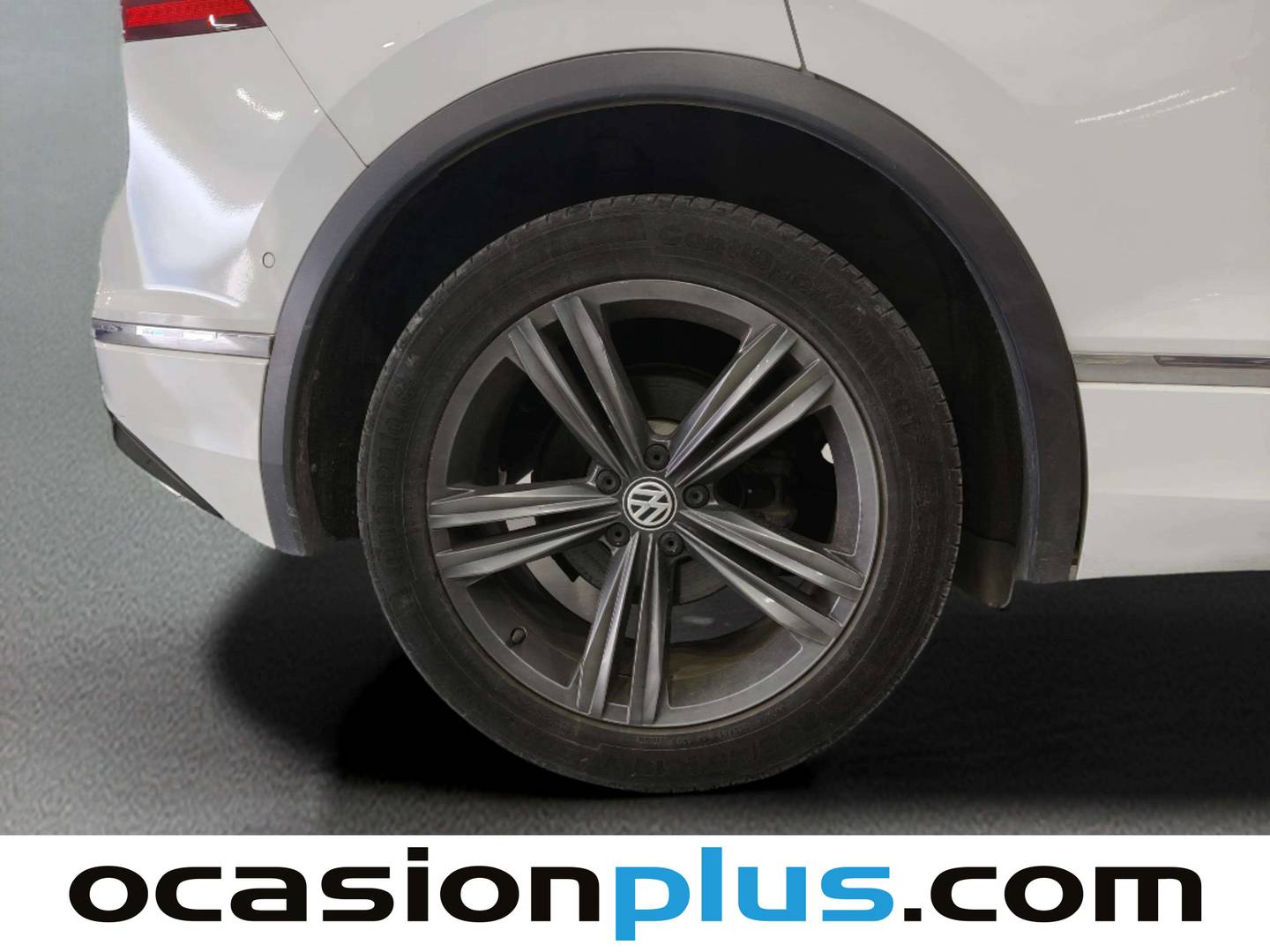 Volkswagen Tiguan Volkswagen Tiguan 1.4 ACT TSI BlueMotionTech Pack R Line (150 CV) DSG seminuevo