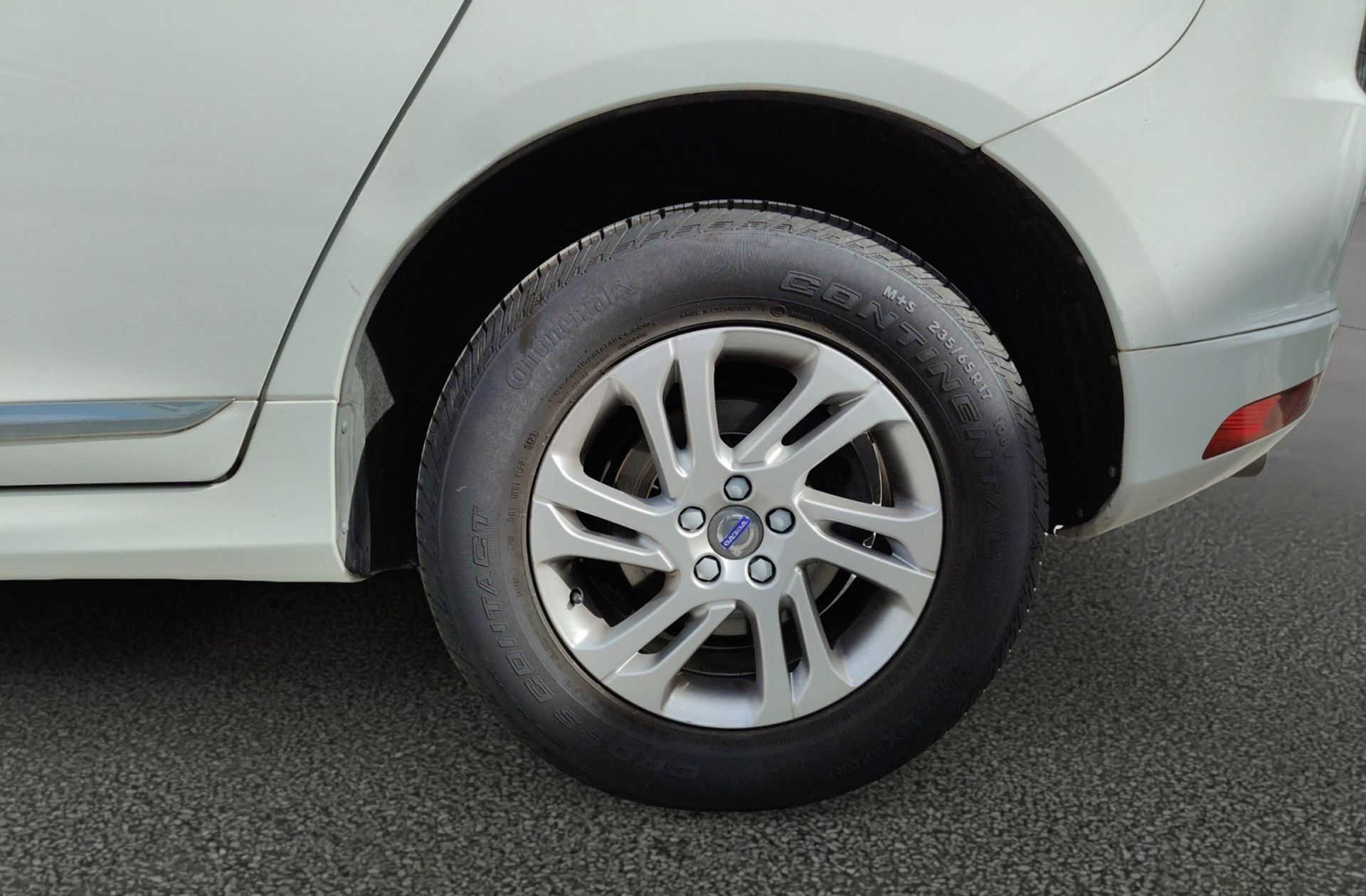 Volvo XC60 D3 Kinetic - foto 26