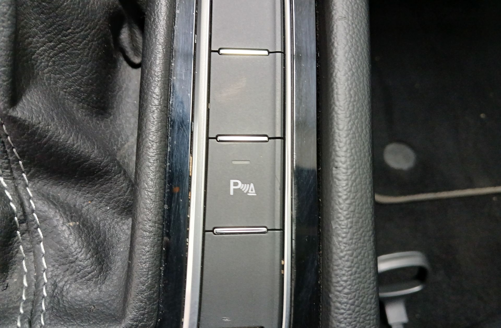 Volkswagen Passat Variant R-Line 2.0 TDI DSG - foto 14