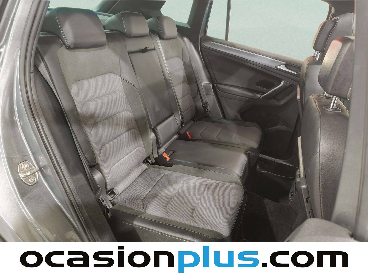 Foto Volkswagen Tiguan Volkswagen Tiguan Sport 1.5 TSI (150 CV) DSG Pack R-Line