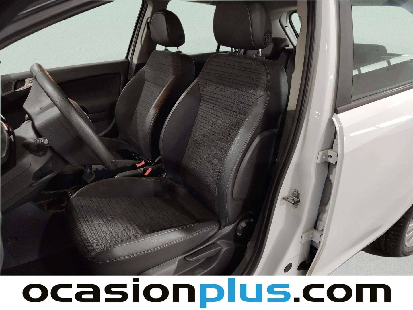 Foto asientos delanteros Opel Corsa Opel Corsa 1.3 ecoFLEX Selective (75 CV)