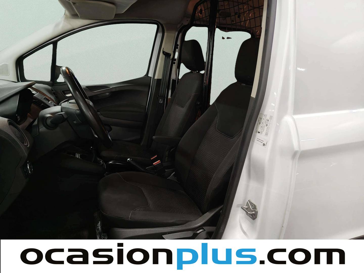 Foto asientos delanteros Ford Transit Courier Ford Transit Courier Furgon 1.5 TDCI Trend (100 CV)