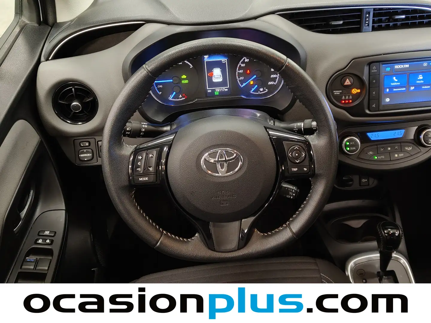 Foto Toyota Yaris Toyota Yaris 100H Feel (100 CV)