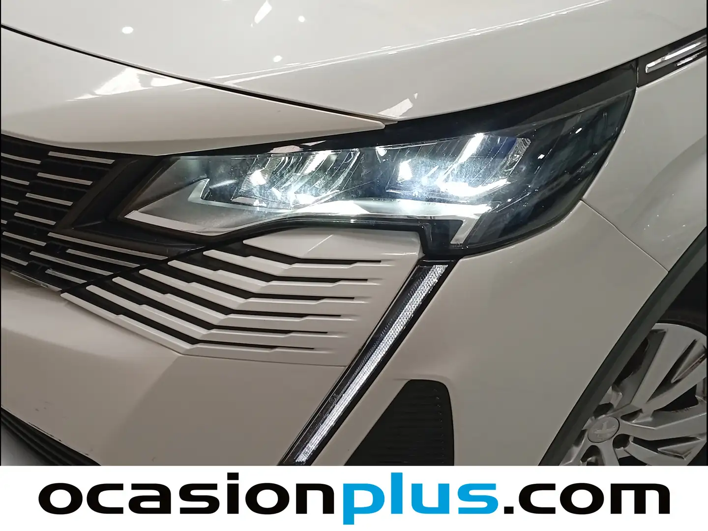 Foto Peugeot 3008 Peugeot 3008 BlueHDi 130 S&S Active Pack  (130 CV)