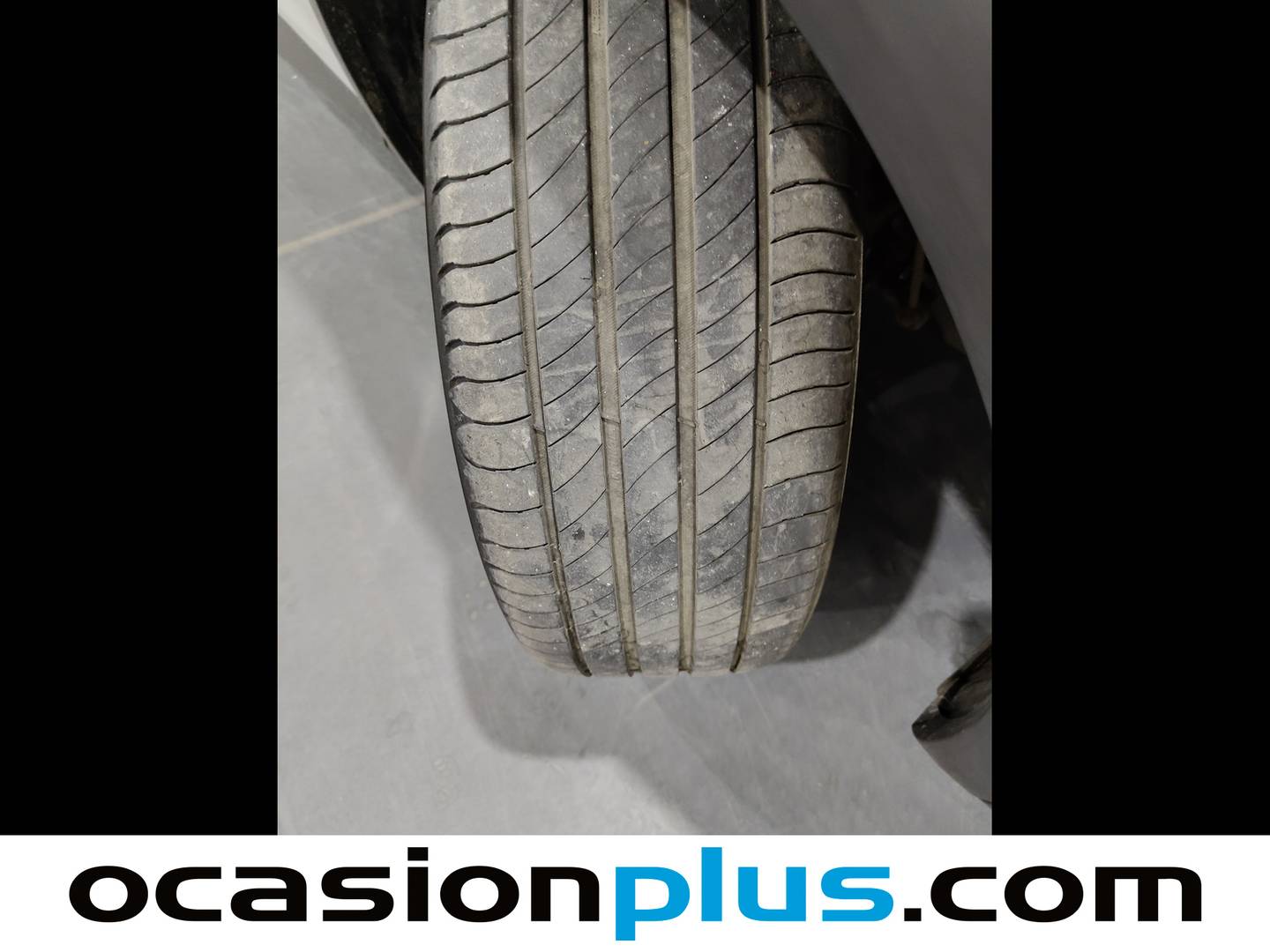 Foto DS DS 7 Crossback DS DS7 Crossback BlueHDi 130 DE Bastille + AT  (130 CV)