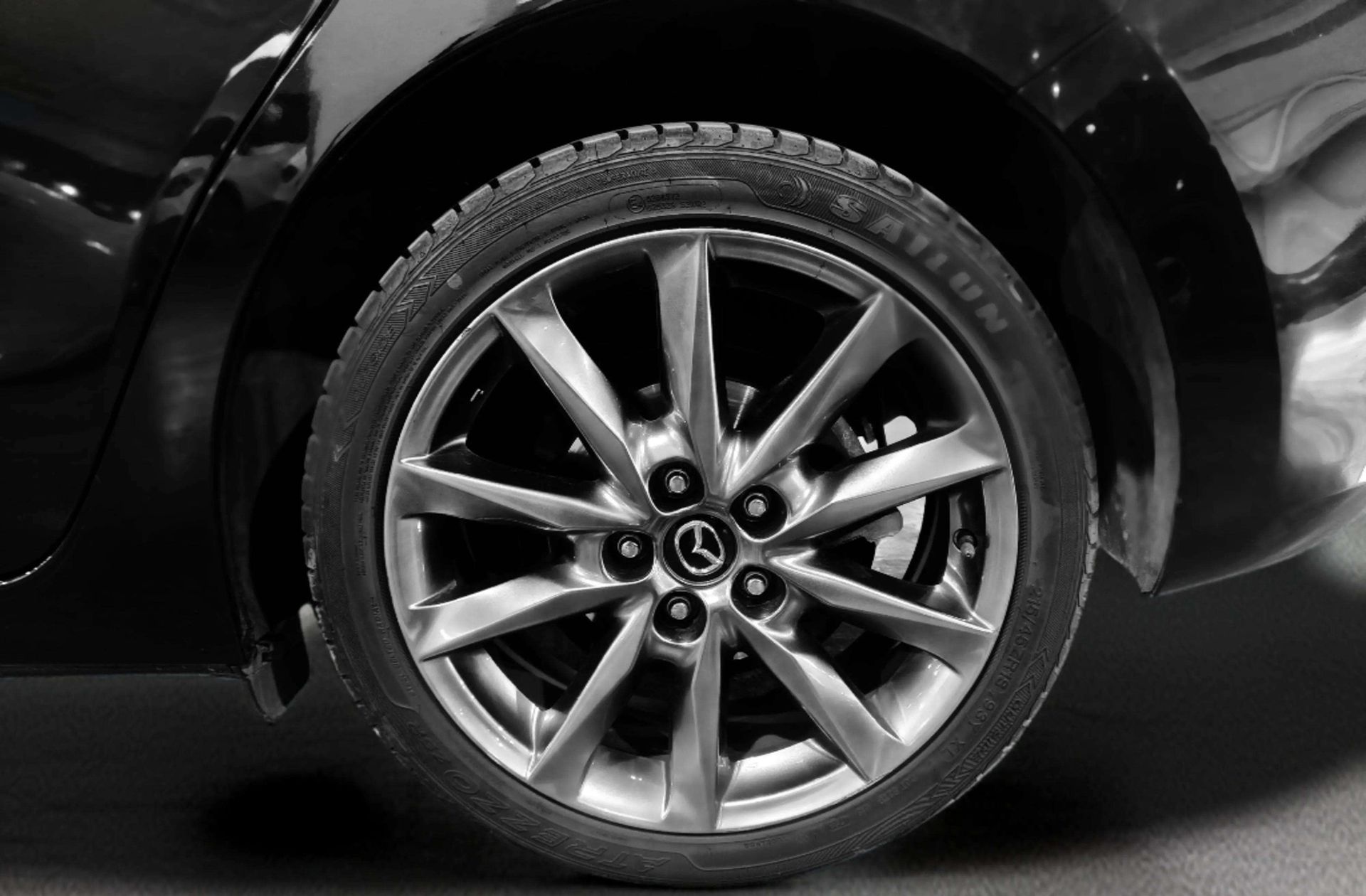 Mazda Mazda3 2.0 GE Black Tech Edition - foto 34