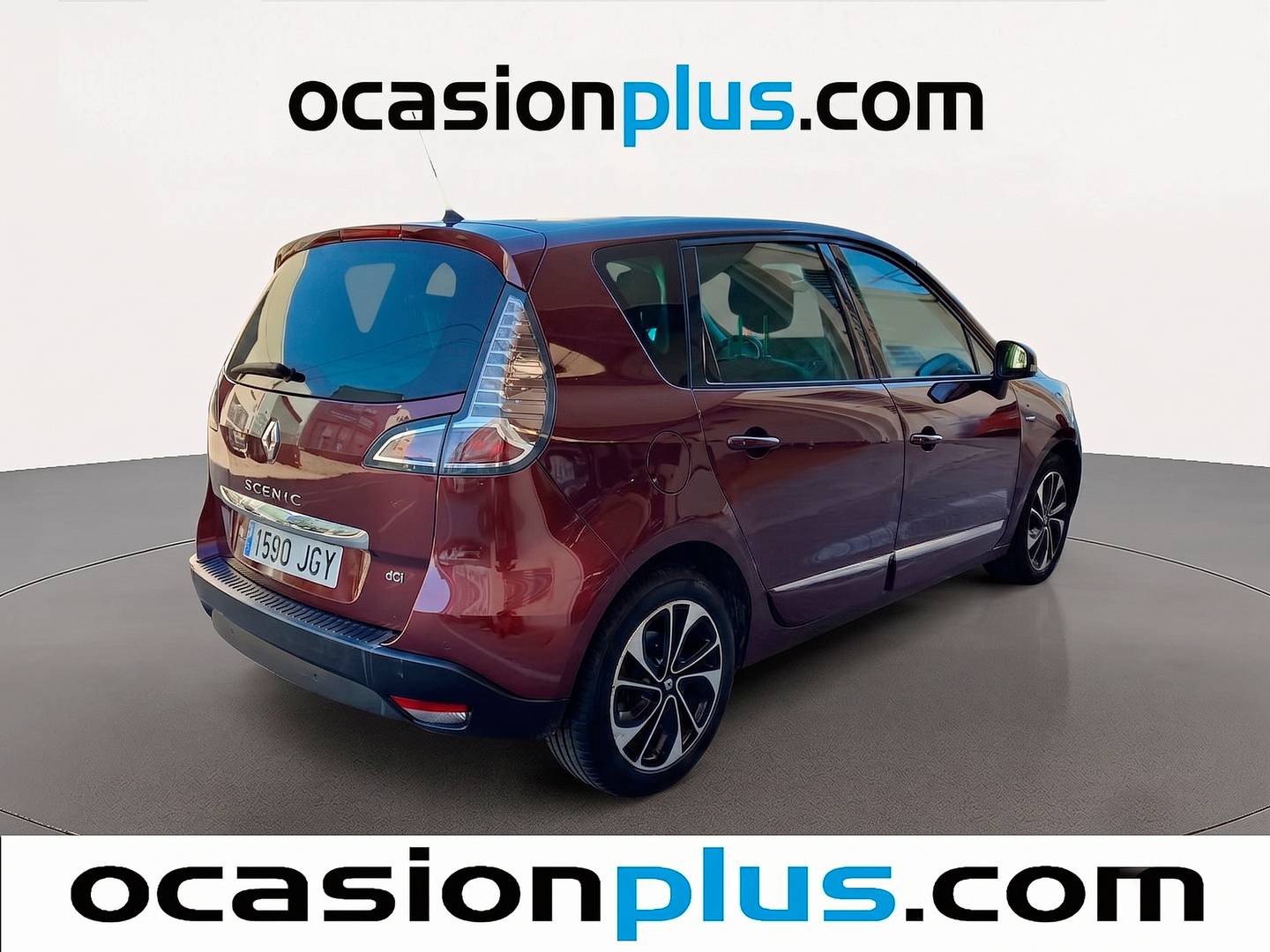 Foto delantera Renault Scénic Renault Scenic 1.5 dCi Bose Energy eco2 (110 CV) derecha