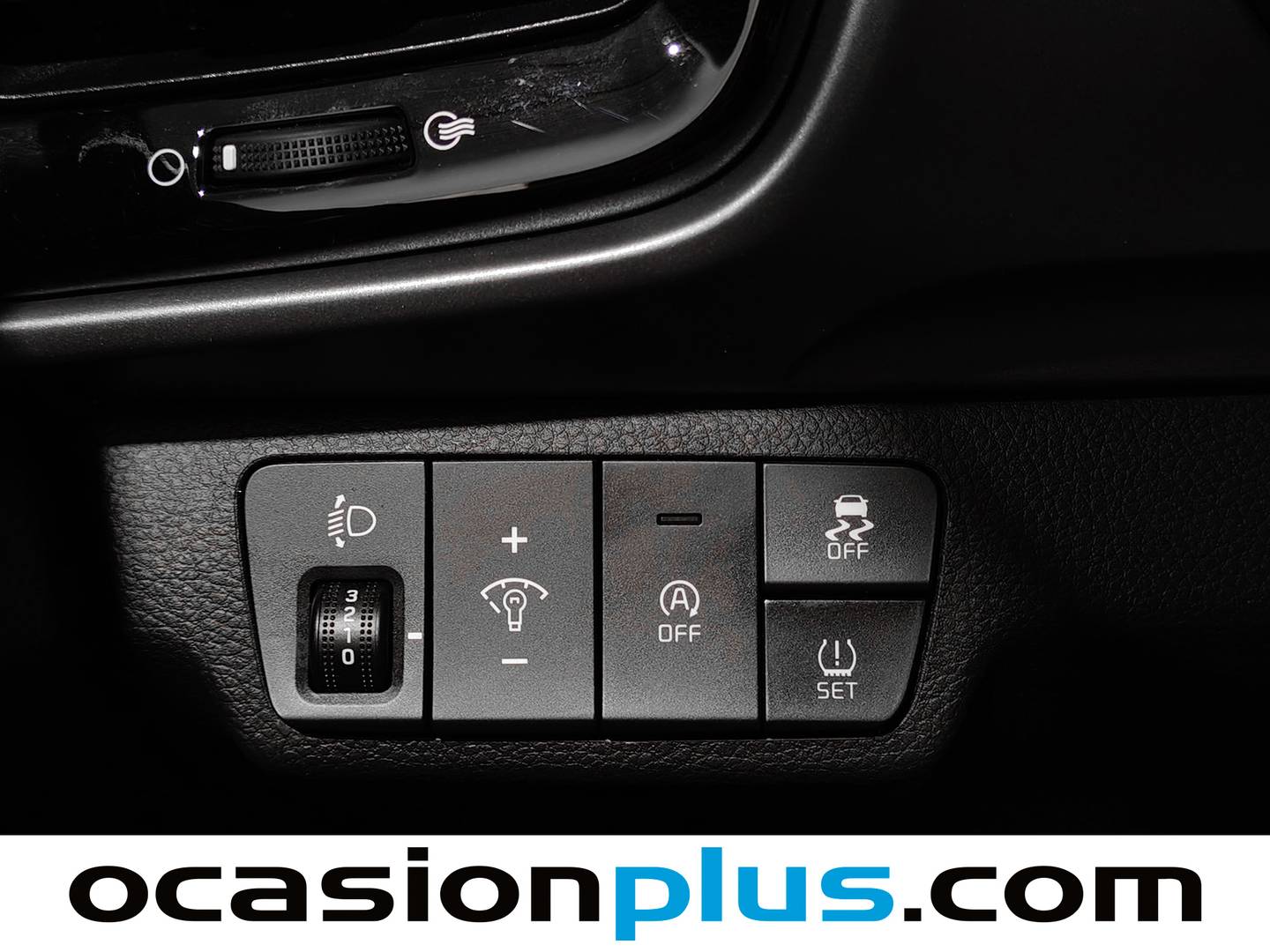 KIA Stonic KIA Stonic 1.0 T-GDi MHEV Drive iMT (100 CV) seminuevo