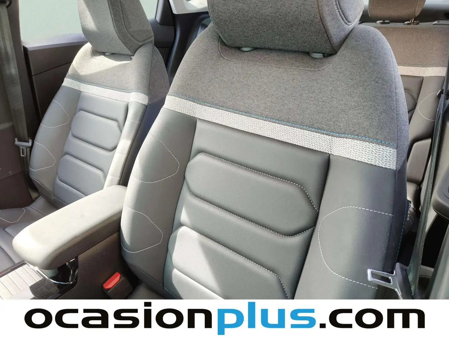 Foto Citroën C4 X Citroen C4 X 1.2 PureTech 130 S&S Shine EAT8 (131 CV)