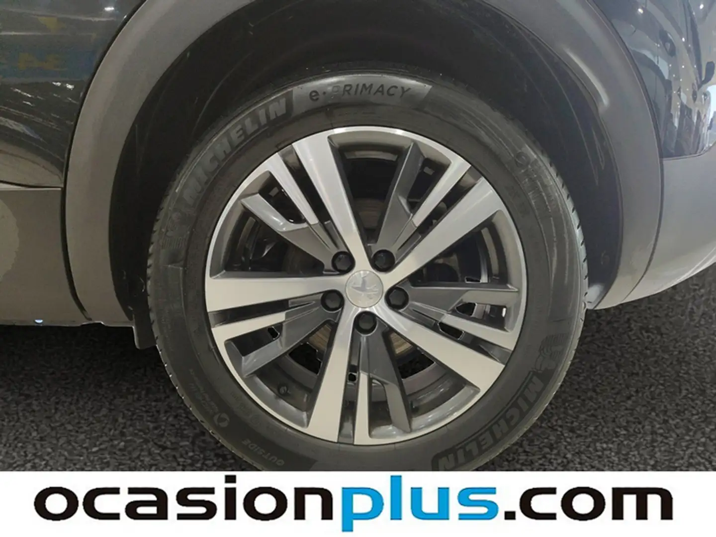 Foto Peugeot 3008 Peugeot 3008 PureTech 130 S&S Allure Pack EAT8  (130 CV)