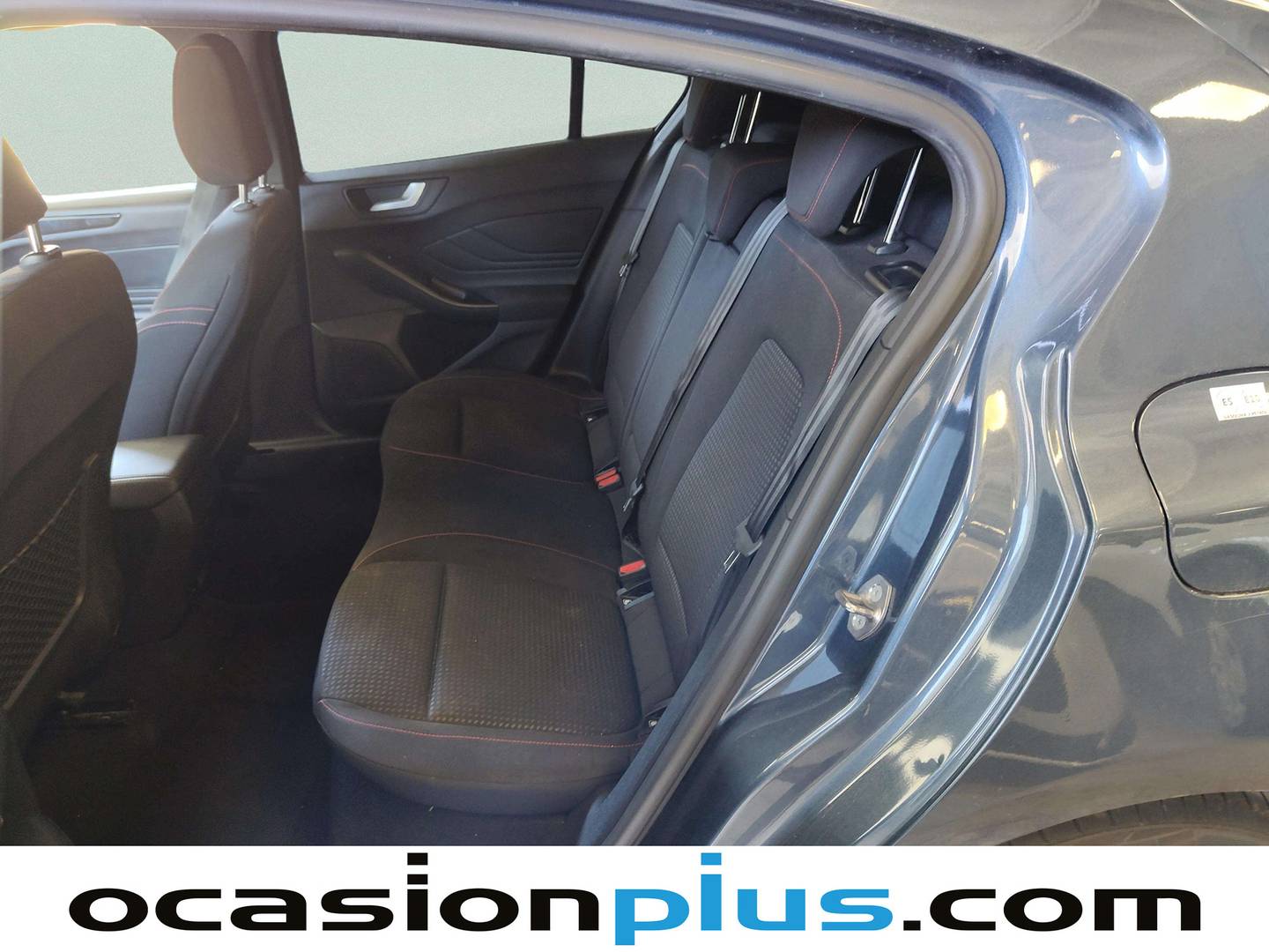 Foto asientos traseros Ford Focus Ford Focus 1.0 Ecoboost MHEV ST-Line (125 CV)