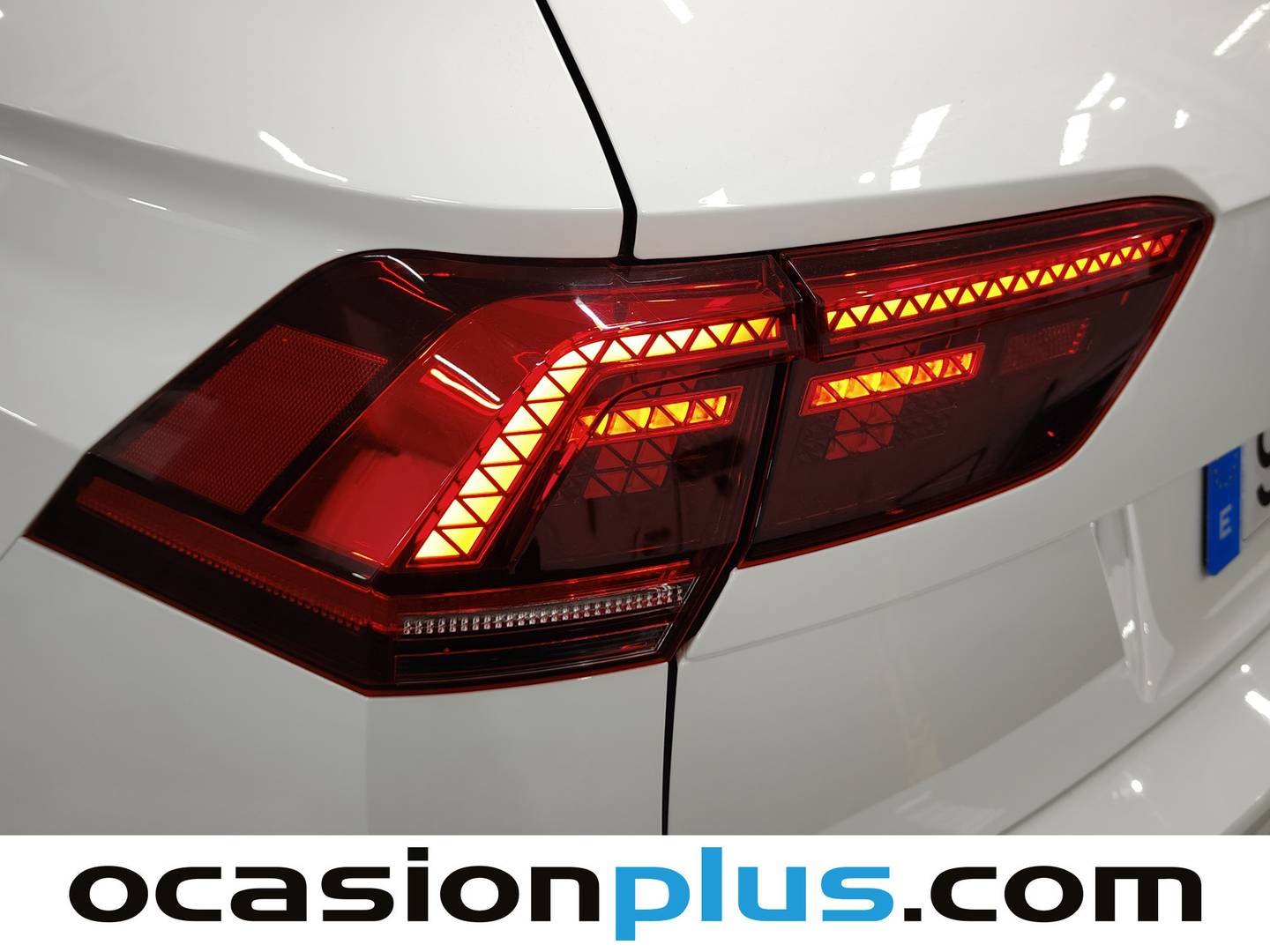 Foto Volkswagen Tiguan Volkswagen Tiguan Sport 1.5 TSI (150 CV) DSG Pack R-Line