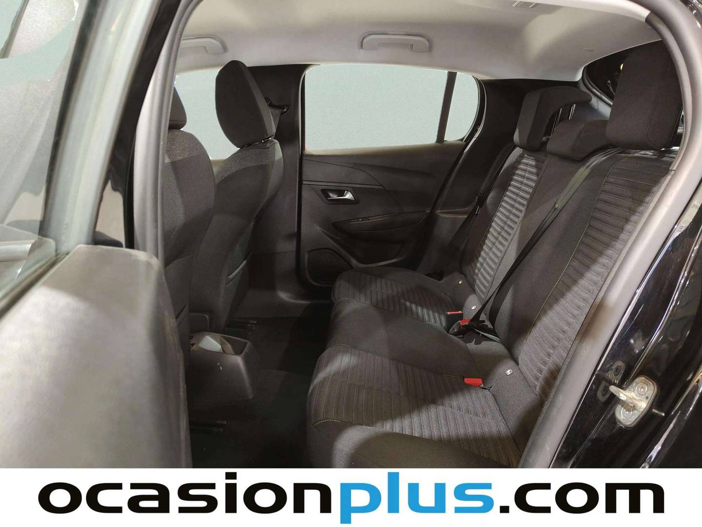 Foto asientos traseros Peugeot 208 Peugeot 208 PureTech 100 Active (100 CV)
