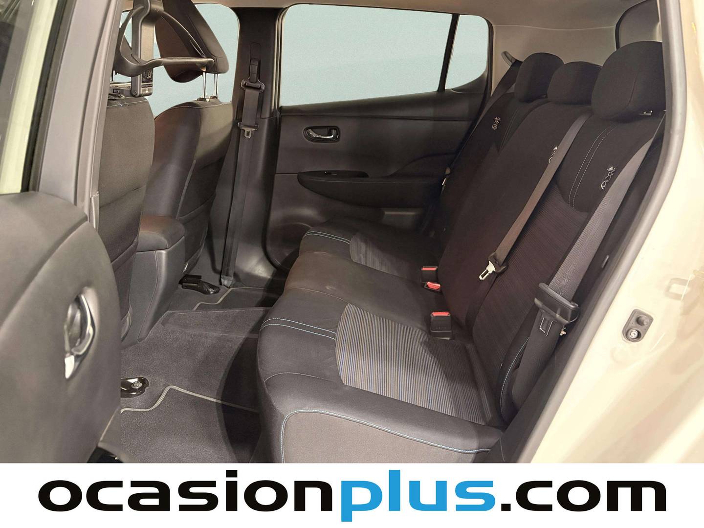 Foto asientos traseros Nissan LEAF Nissan Leaf 40kWh N-Connecta (150 CV)