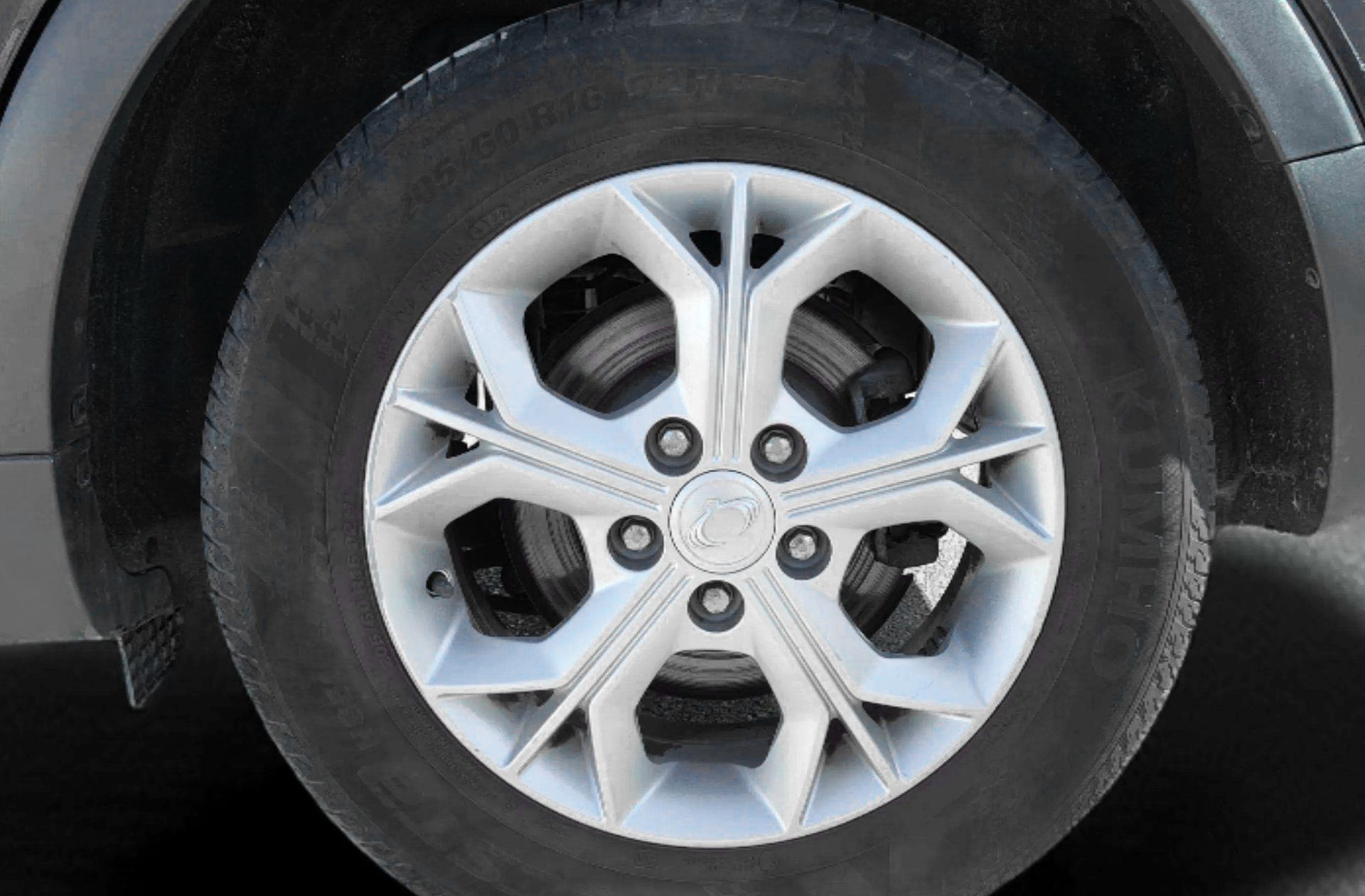 SsangYong Tivoli G12T Urban Plus - foto 32